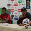 Pelatih Persipura, Rahmad Darmawan dan sayap Persipura, Ramai Rumakiek pada konferensi pers / Istimewa