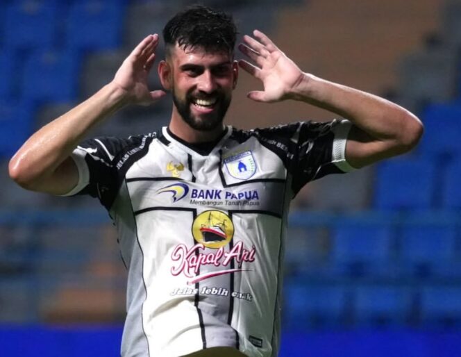 
					Penentu kemenangan Persipura, Matheus Silva / Persipura Official