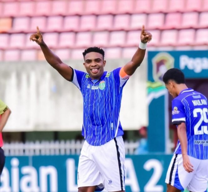 
					Osas Saha saat masih berkostum Persibo Bojonegoro / Instagram Osas Saha