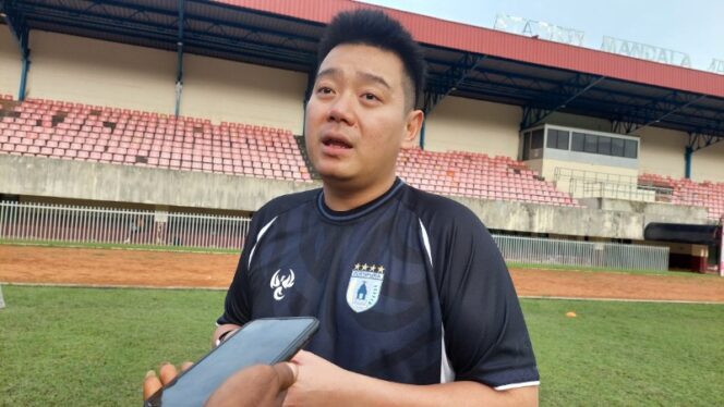 
					Manajer Persipura, Owen Rahadian / Euforia.id 