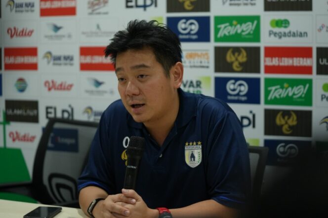 
					Manajer Persipura, Owen Rahadian 