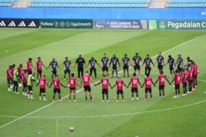 Skuad Persipura / Ofisial Persipura