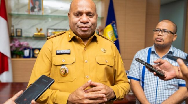Gubernur Papua, Matius D. Fakhiri / Istimewa