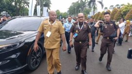 Gubernur Papua, Matius D. Fakhiri saat mengikuti Rakornas Pemerintah Pusat dan Daerah / Istimewa