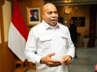 Gubernur Papua, Matius D. Fakhiri / Istimewa