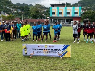 Pembukaan turnamen sepak bola antarkampung Kota Jayapura / Istimewa