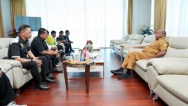 Pengurus NPCI Papua saat bertemu Gubernur Papua, Matius D. Fakhiri / Istimewa