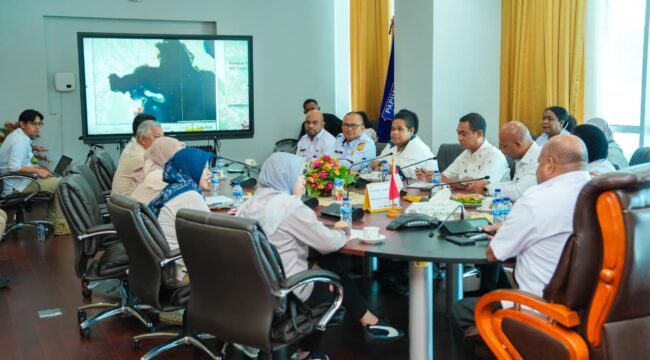 Pemerintah pusat bersama Pemerintah Provinsi Papua membahas percepatan penanganan kawasan kumuh di Kota Jayapura / Istimewa