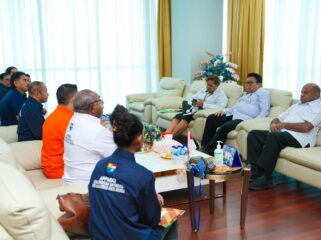 Pertemuan Gubernur Papua  Matius D. Fakhiri, dengan pihak APPMBGI / Istimewa