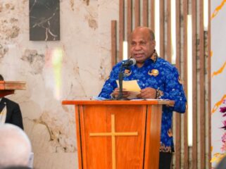 Gubernur Papua, Matius D. Fakhiri dalam peresmian Gereja Oikumene Terang Bhara Daksa di lingkungan Polda Papua, Koya Koso / Istimewa