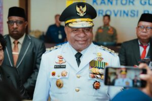 Gubernur Papua, Matius D. Fakhiri / Istimewa
