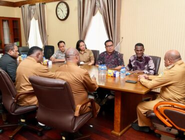 Ikatan Alumni ITB bertemu Gubernur Papua, Matius D. Fakhiri bahas rencana penyelenggaraan seminar nasional / Istimewa