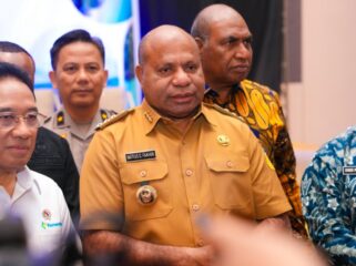 Gubernur Papua, Matius D. Fakhiri / Istimewa