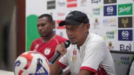 Rahmad Darmawan dan Tinus Pae / Istimewa