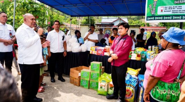 Wagub Papua, Aryoko Rumaropen tinjau Gerakan Pangan Murah / Istimewa