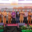 Gubernur Papua, Matius D. Fakhiri bersama sejumlah kepala daerah se-Tanah Papua / Istimewa
