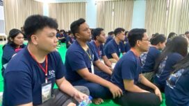Pemuda dan Remaja HKBP Papua mengikuti kegiatan di Aula BPMP Kotaraja / Rio Nainggolan