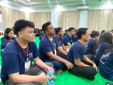 Pemuda dan Remaja HKBP Papua mengikuti kegiatan di Aula BPMP Kotaraja / Rio Nainggolan