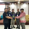 Pendeta Esron B Tampubolon, M.Th, mengajak generasi muda Batak Kristen harus mampu mengambil peran strategis, baik sebagai subjek maupun objek pelayanan gereja / dok Rio Nainggolan