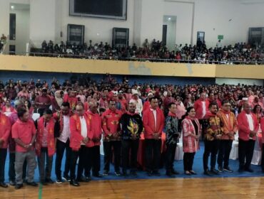 Malam puncak perayaan Hari Pattimura dan pelantikan Ketua Umum serta Badan Pengurus Pusat IKEMAL Papua di GOR Cenderawasih / Istimewa