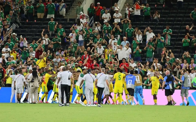 Timnas Afrika Selatan merayakan kelolosan mereka ke babak 32 besar Piala Dunia 2026 / bafanabafanafootball
