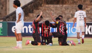 Persipura Menang Telak atas PSBS