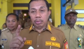 Dapat Laporan Pungli, Rustan Saru Sidak Kelurahan Waena