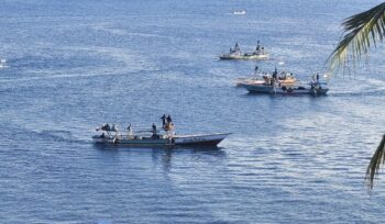 Cuaca Buruk dan Asap Karhutla Ganggu Jarak Pandang, Nelayan Diimbau Waspada